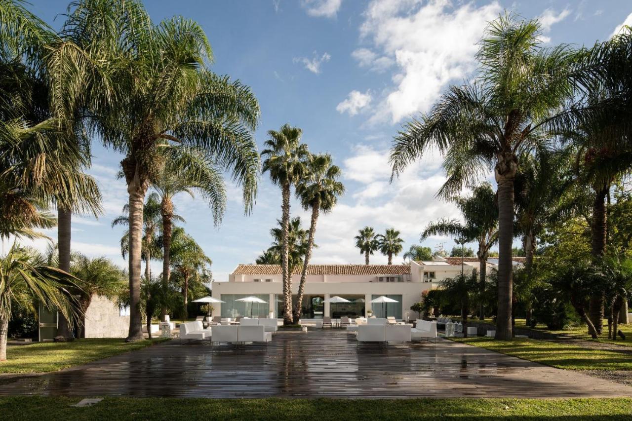 Carlino House