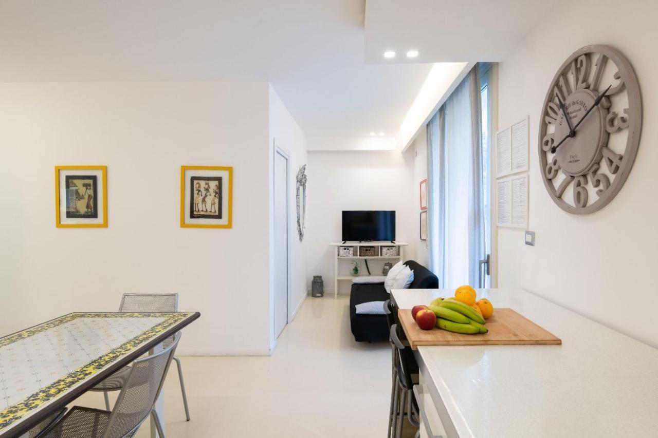 Carlino House