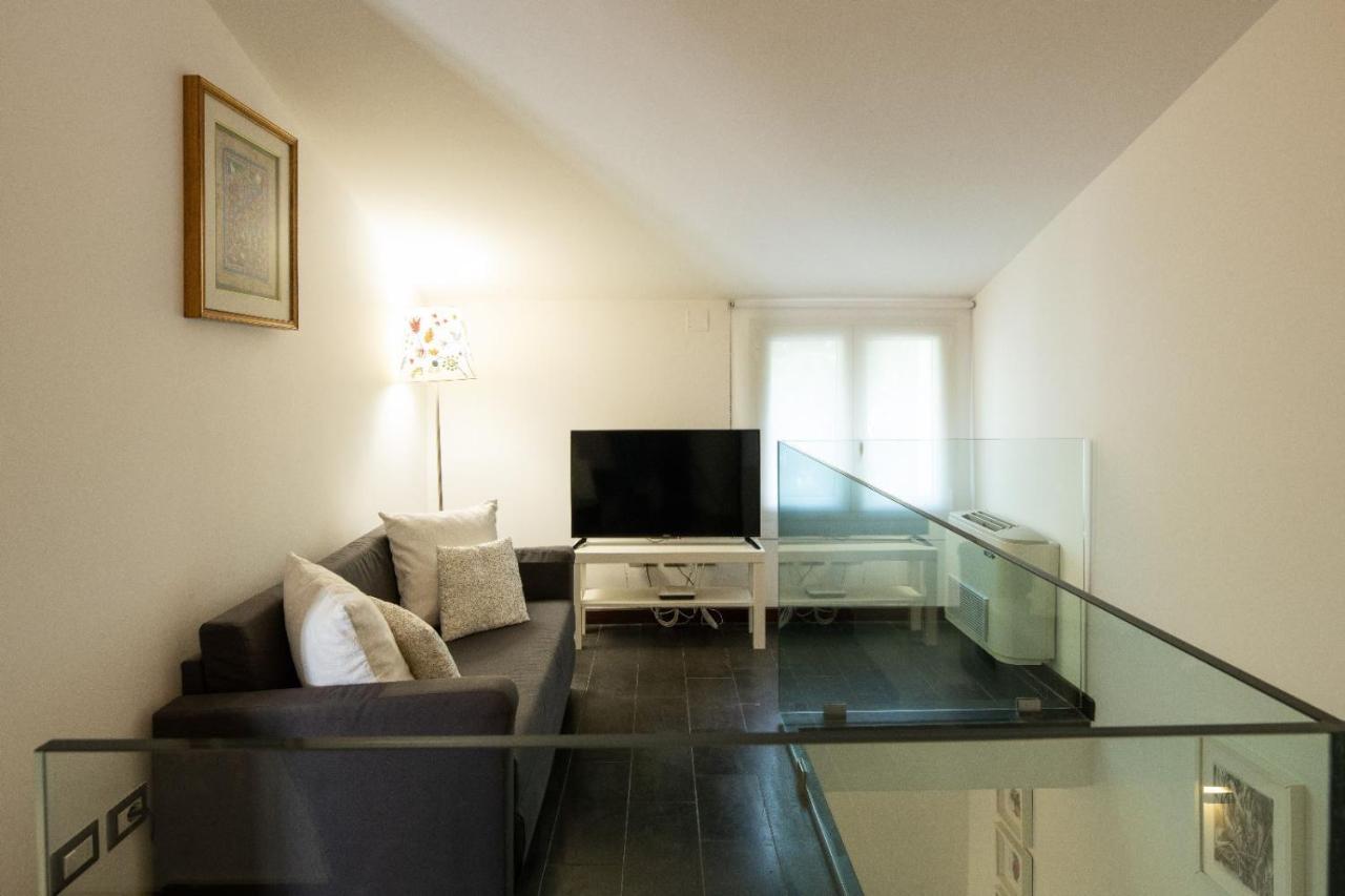 Carlino House